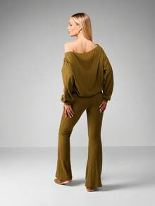 MISSGUIDED Oversized Ribbed Knit Cozy Fall Two Piece Set Long Sleeve Bardot Sweater Flared Pants Co-Ord Winter Lounge Outfit Relaxed Fit Comfort Wear Christmas - Green - View 2