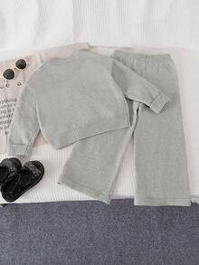 SHEIN Playful Pals 少女时尚甜美蝴蝶结针织毛衣搭配休闲直筒裤，适合居家、外出、聚会、返校 - 淺灰色 - 查看 2