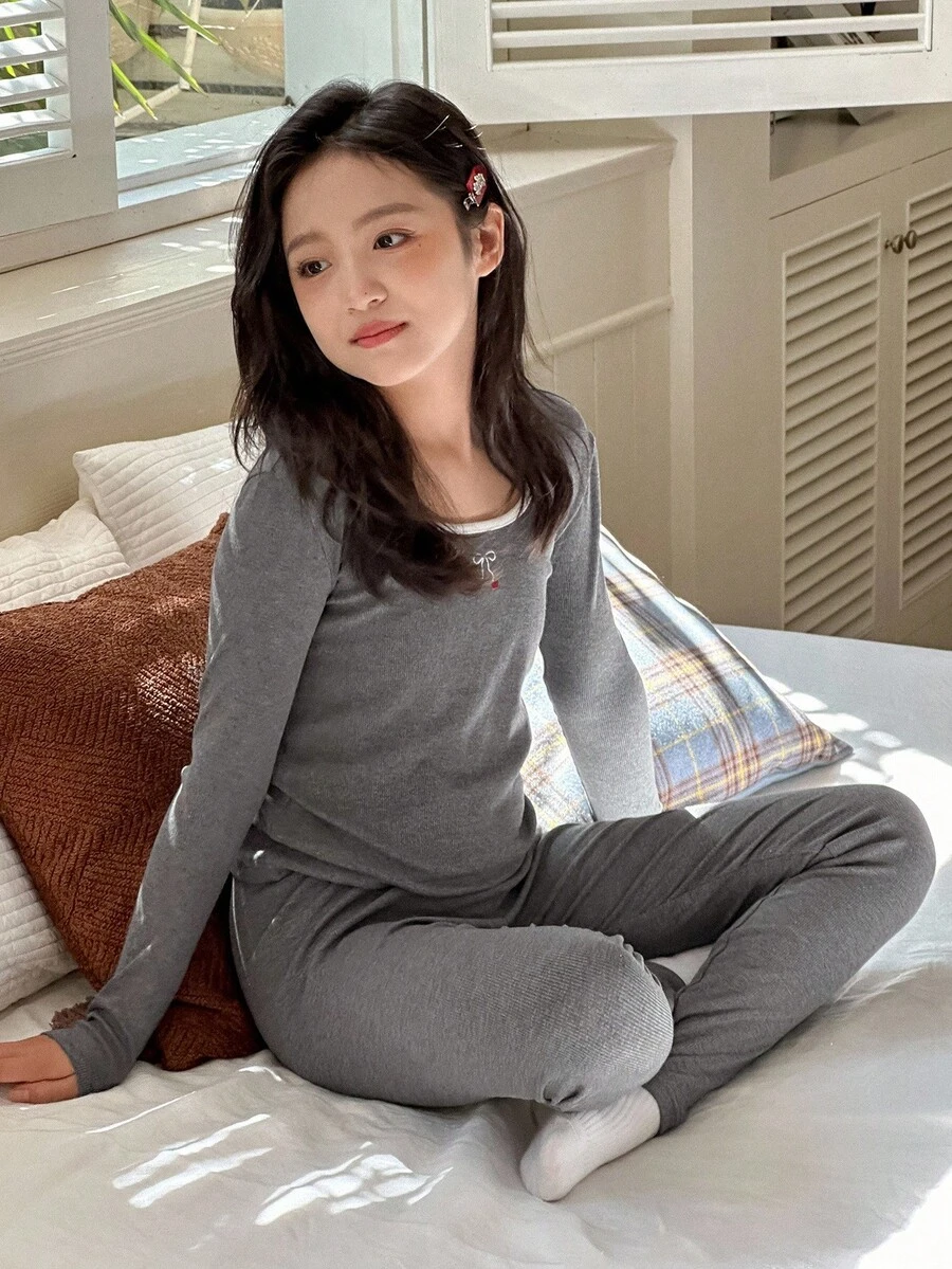 DAZY 青少年女孩蝴蝶印花长袖T恤和裤子睡衣套装 - 灰色 - 查看 1