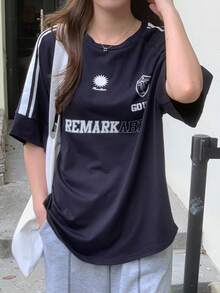 DAZY 女士圆领条纹 T 恤，袖边字母印花，时尚针织超大 T 恤，图案 T 恤