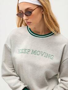 Eassivo Eassivo 女式休闲运动风格字母印花撞色条纹落肩宽松运动衫 - 淺灰色 - 查看 4