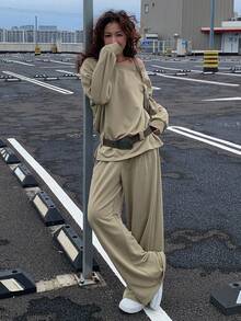 DAZY Conjunto casual de dos piezas para mujer con sudadera con capucha de manga larga asimétrica de unicolor y pantalones de pierna ancha con cordón en la cintura, traje de chándal para otoño/invierno