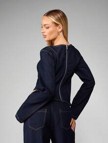 MISSGUIDED 不对称短款牛仔上衣，全后拉链长袖，秋冬时尚单品，现代设计，镂空细节 - 藍色 - 查看 2