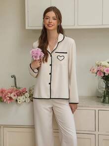 心形刺绣领上衣和裤子女士睡衣套装，秋冬服装 - 白色 - 查看 4