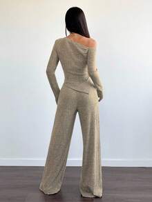 SHEIN Unity 女士不对称肩部毛绒T恤+阔腿低腰裤两件套，冬季休闲家居服 - 杏色 - 查看 2