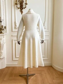 SHEIN MOD 大码女式优雅开衫毛衣、复古装、舒适服饰、冬季毛衣、秋季连衣裙、秋季大码针织连衣裙 - 杏色 - 查看 4