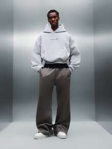 PLAYBOY X SUMWON 短款兔子标志连帽衫街头经典套头运动衫时尚图形印花都市冬季秋季必备家居服个性单品 - 灰色 - 查看 4