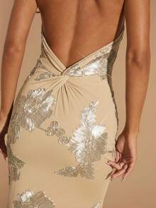 Glamine Robe texturée ajustée avec encolure ras-du-cou élégante, flatteuse et polyvalente pour les femmes - Nude - Voir 2