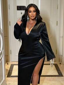 NU&NOW 大码长袖深V领开衩性感时尚优雅浪漫连衣裙 - 黑色 - 查看 1