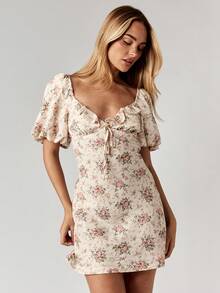 MISSGUIDED Vestido mini con inspiración vintage, mangas abullonadas, detalle de volante con lazo delantero y diseño de espalda abierta, perfecto para una fiesta de jardín de verano, té, boda de primavera como invitada