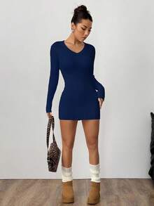 EURMUSE 秋冬休闲纯色修身迷你针织连衣裙