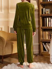 SHEIN 撞色字母刺绣休闲丝绒卫衣裤套装，舒适保暖，秋冬服装，蓬松柔软 - 綠色 - 查看 2