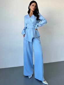 Firerie Nouvelle tenue élégante et décontractée pour femmes, style polyvalent minimaliste urbain pour le bureau et les déplacements. Top à manches longues bleu col V, tenue d'automne, tenue de professeur, tenue d'aéroport, tenue de sortie, rentrée scolaire, tenue de bureau décontractée, style "old money", sobre, tenue de bureau pour femmes - Bleu azur - Voir 8