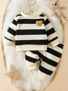 SHEIN Neugeborenen Jungen Schwarz-Weiß gestreiftes Top mit Rundhalsausschnitt und Langarm mit Teddybär Muster, kombiniert mit Hose in der gleichen Farbe, modisch, lässig, einfach und süß
