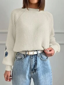 EURMUSE Women's Flower Embroidered Raglan Sleeve Sweater - Apricot - View 5