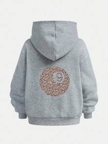 SHEIN بلوزة كاجوال/يومية/مدرسية مقاس كبير/بغطاء للرأس للفتيات المراهقات، جيوب، طباعة كرة البولينج بنمط النمر، قياس فضفاض، مبطنة بقماش دافئ، خريف/شتاء - رمادي - مشاهدة 8