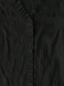 Linhara 大码女式纯色纹理 V 领荷叶边下摆长袖宽松休闲上衣，面料柔软舒适，适合日常穿着 - 黑色 - 查看 4
