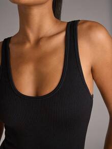 SHEIN BAE Macaquinho Esportivo com Costuras Invisíveis de Malha Canelada, Conjunto de Tênis Feminino, Conjunto de Ginástica Feminino - Preto - Visão 3