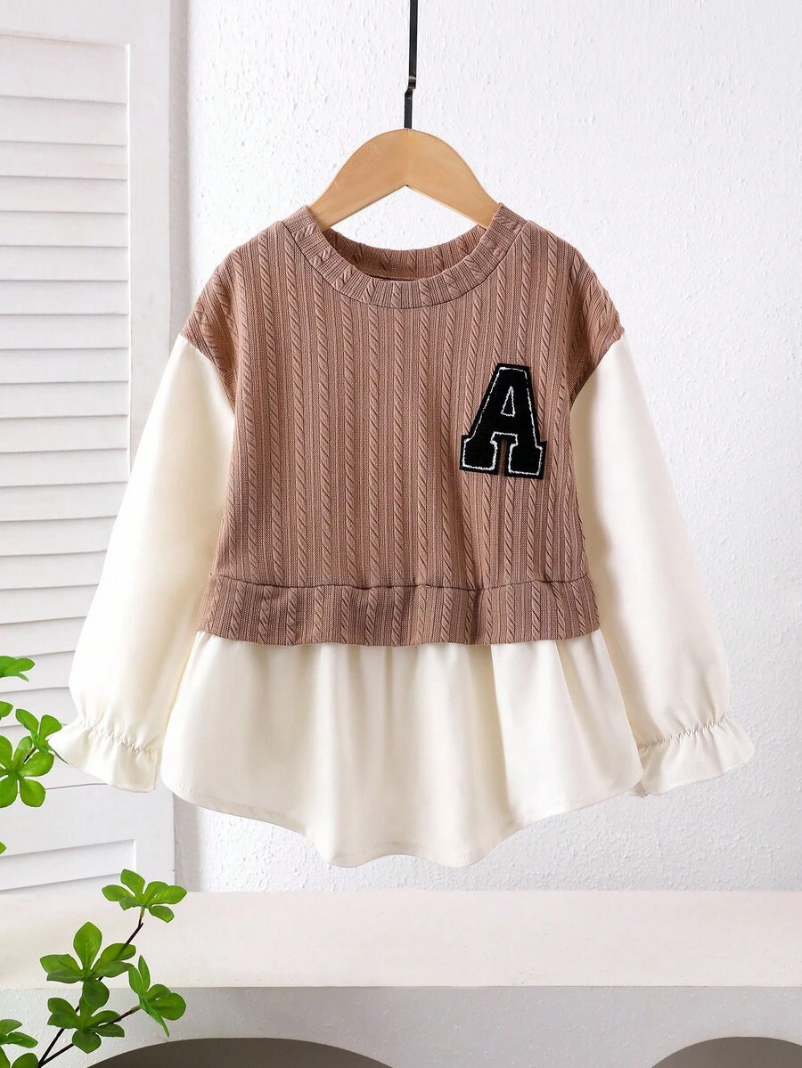 Sudadera de manga larga con textura de tela de parche de niñas jóvenes en color caqui, una prenda de vestir versátil y de moda para principios de otoño - Caqui - Ver 1