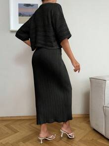 EURMUSE Thick Cardigan Coat With Metal Buckle And Solid Colored Sweater Skirt 2pcs/Set - Hitam - View 2