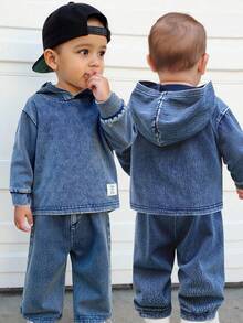 Conjunto de 2 piezas de sudadera con capucha de mezclilla informal y pantalones de ajuste holgado para bebé niño - Azul lavado medio - Ver 1