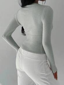 FavEase Áo khoác cardigan nữ dáng ôm cài nút phía trước màu trơn, đa năng - Xám - Xem 2