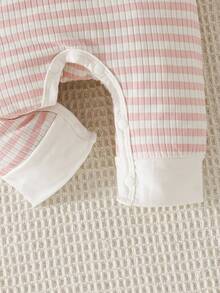 SHEIN 新生女宝宝夏季连体衣长袖粉色条纹领柔软连体衣秋冬装 - 粉色 - 查看 5