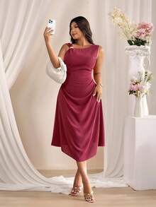 SHEIN LUNE Robe élégante asymétrique à col plissé sans manches pour femmes grandes tailles. Robe de soirée élégante pour femmes. Vêtements pour femmes. Robe d'anniversaire pour femmes. Robe d'été pour femmes. Robe élégante pour femmes. - Rouge - Voir 1