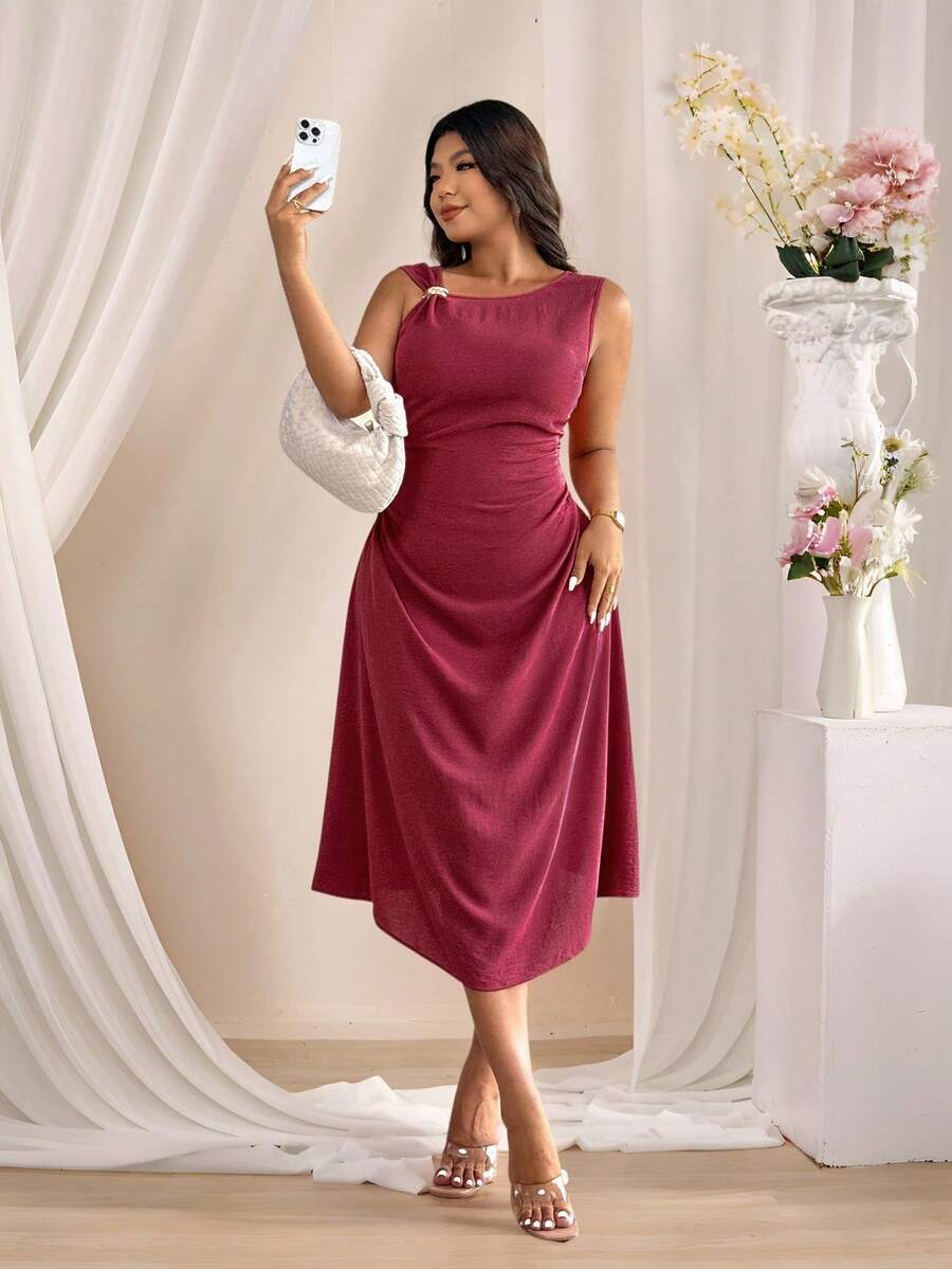 SHEIN LUNE Robe élégante asymétrique à col plissé sans manches pour femmes grandes tailles. Robe de soirée élégante pour femmes. Vêtements pour femmes. Robe d'anniversaire pour femmes. Robe d'été pour femmes. Robe élégante pour femmes. - Rouge - Voir 1