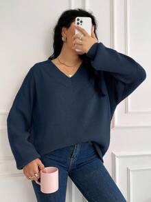EURMUSE Plus Size Solid V-Neck Casual Pullover Long Sleeve Sweater - Navy Blue - View 5