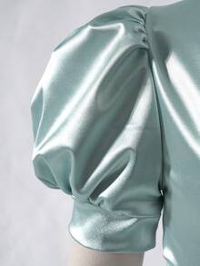 Tween Girls' Elegant Sage Green Summer Wedding Guest Dress,Minimalist V-Neck Puff Sleeve Waist Cinched Satin Shiny Fabric Long Prom Graduation Dress - Green - View 3
