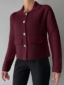 EURMUSE 女士纯色前扣长袖简约衬衫，休闲日常穿着 - 酒紅色 - 查看 3