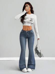 SHEIN 少女Y2K休闲浅色水洗优雅女王皇冠现代刺绣喇叭牛仔裤，万圣节服装，秋季，圣诞节裤装，秋冬季返校季牛仔裤，街头复古风裤装，舒适百搭，适合13-16岁女孩，适合上学、居家和旅行，刺绣喇叭牛仔裤 - 深色水洗藍 - 查看 7