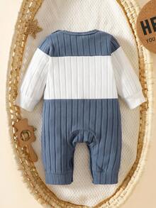 SHEIN Bộ đồ liền thân cổ tròn tay dài, nhiều màu, thoải mái, dáng rộng, dệt kim kẻ sọc, cài nút vai, phù hợp mặc trong nhà và ngoài trời cho bé trai từ 0-9 tháng tuổi, phù hợp cho mùa xuân/thu/đông - Màu xanh bụi bặm - Xem 2