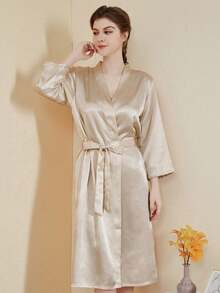 1PC This Women's Solid-Color Silk-Faced Sexy Short-Sleeved Bathrobe Features A Pure Mature Style, Suitable For Both Spring And Summer. It Is Ideal For Home Use, Gatherings, Parties, And Hotels - Champagne - View 3