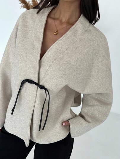 Firerie 女士优雅简约通勤日常新款时尚V领撞色纽扣蝙蝠袖卡其色大衣，秋冬女装，女士冬季外套，女士冬季夹克