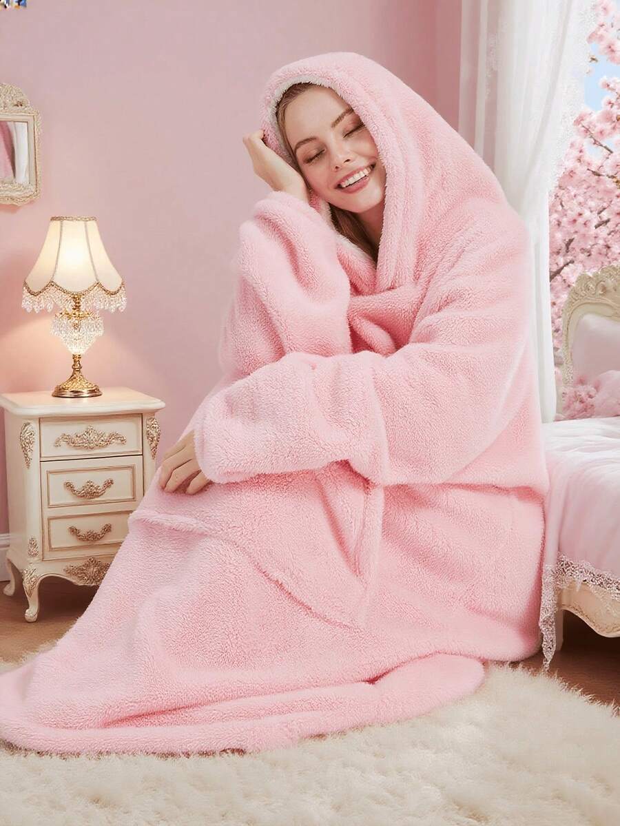 男女皆宜的可穿戴毛毯连帽衫、超大号连帽毛毯运动衫、舒适温暖的带袖大口袋羊毛毯（成人适用）、舒适的连帽毛毯（室内外均可赠送）、厚法兰绒带袖电视毛毯、可穿戴宽松毛毯、法兰绒睡衣、电视毛毯、盖毯、电视毛毯、户外防寒连帽家居服毛毯（情侣/家居服） - 彩色 - 查看 1