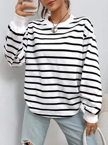 SHEIN EZwear Spring White Striped Print Drop Shoulder Sweatshirt Hoodie Graduation,Back To School Outfits,Graduation,Teacher Outfits For Women,Back To School In Fall/Winter - Black and White - View 4