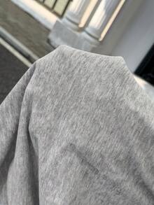 Chiquease Sudadera de mujer de nueva llegada en otoño 2025 con bloques de color gris-negro y rayas - Tela elástica transpirable, cierre de botones texturizados en el plastrón y puños acanalados, corte holgado con efecto estilizador, prenda práctica de otoño para el uso diario y el ocio de fin de semana - Multicolor - Ver 7