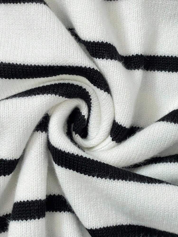 Autumn/Winter Warm Back To School Collegiate Style Black & White Striped Long Sleeve Sweater For Women