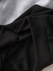 SHEIN 2pcs Young Boy Contrast Color Round Neck Long Sleeve Pocket Sweatshirt And Sweatpants Casual Suit, Autumn - Black - View 9