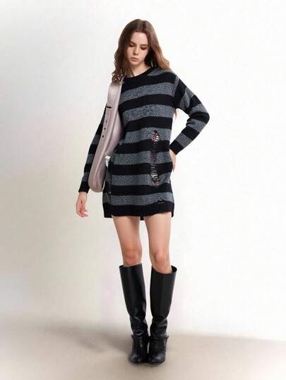 Bloopia Blusa holgada de punto con cuello redondo, de corte irregular en negro y gris a rayas, de silueta amplia, un estilo alternativo de moda para Halloween