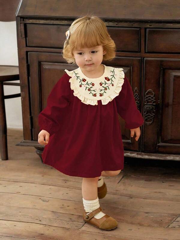 Vintaside Kids Baby Girls & Boys Spring/Summer New Floral Embroidered Round Neck Long Sleeve Dress, Pastoral Style Refreshing Pattern, Comfortable Fit, Suitable For Outdoor Play, Home Leisure, Christmas, Daily Casual Wear, Holiday Parties And More Occasions