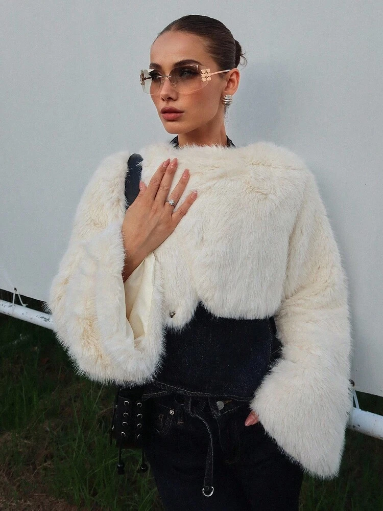 Crew Neck Flared Sleeve Oblique Placket Long Sleeve Loose Thick Short White Fluffy Coat For Women, Autumn/Winter Jacket Faux Fur Coat