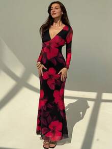 Aloruh Romantic Floral Print V-Neck Bodycon Dress - Multicolor - View 5