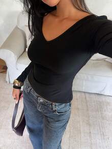 Aloruh Women's Contrast Lace V-Neck Long Sleeve Fitted T-Shirt - Black - View 6