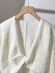 SHEIN 少女休闲长袖针织开衫毛衣，秋冬白色毛衣，交叉深V领宽松优雅简约毛衣，长袖上衣，秋冬休闲宽松针织毛衣，母女装，时尚秋季，母女装 - 白色 - 查看 5