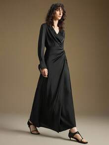 Ontre 女式黑色缎面高光面料衬衫领 V 领交叉系带腰部设计长裙，优雅精致的都市休闲商务装扮，低调奢华的氛围，高品质机场/巡航装，百搭四季派对礼服 - 黑色 - 查看 7