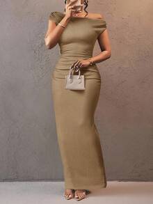 Slaydiva 2025 Winter New Styles Christmas New Year Birthday Party Banquet Preppy Style Student Wear Everyday Outing Basic Versatile Casual Cruise Travel Influencer Hot Style Street Style Elegant Commuter Business Casual Sexy One Shoulder Off-The-Shoulder Fitted Hip Gathered Waist Textured Striped Fabric Brownk Dress Winter Long Dress Christmas Dress New Year Dress Women's Dress - Khaki - View 8