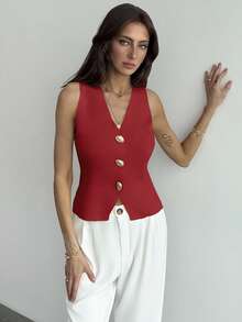 Aloruh Women's Solid Color Metal Single-Breasted V-Neck Casual Knit Vest, Autumn,Red Top,Christmas Knitted Vest, Suitable For Commuting And Office Wear, Simple And Casual, With Unique Metal Buckle. Summer Top - Red - View 8